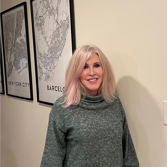 Meet your Posher, Maureen - Picture 2 of 4